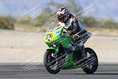 media/Dec-06-2025-CVMA (Sat) [[4a896cc04c]]/Race 6-Formula Twins-Formula 40 UL/